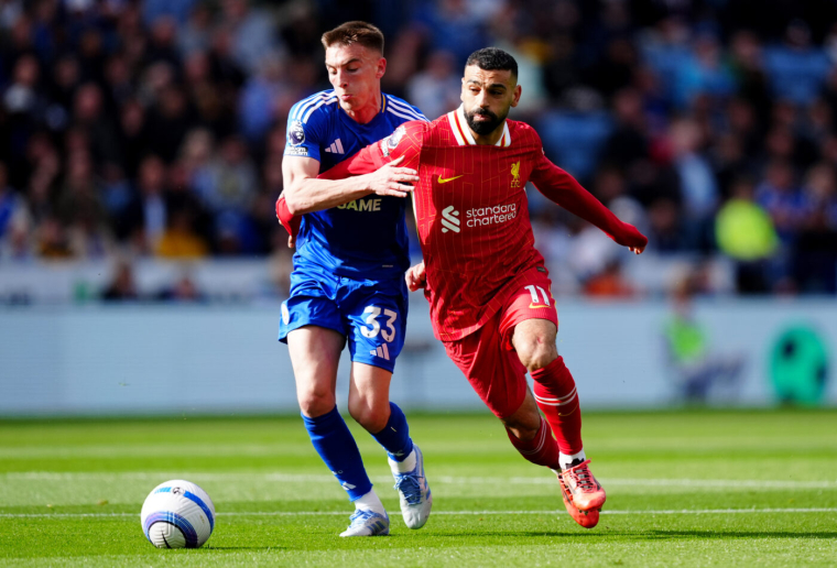 Liverpool condamne Leicester et fait un pas de plus vers le titre