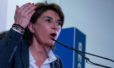 Martine Vassal, candidate LR à la mairie de Marseille, le 11 mars 2026 à Marseille ( AFP / Elodie CLEMENT )