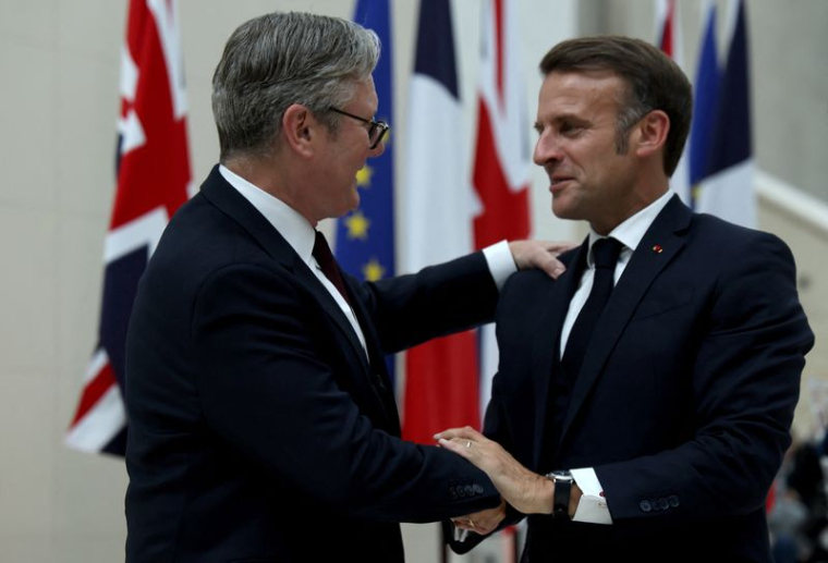 Sommet Starmer-Macron centré sur l'immigration et la défense