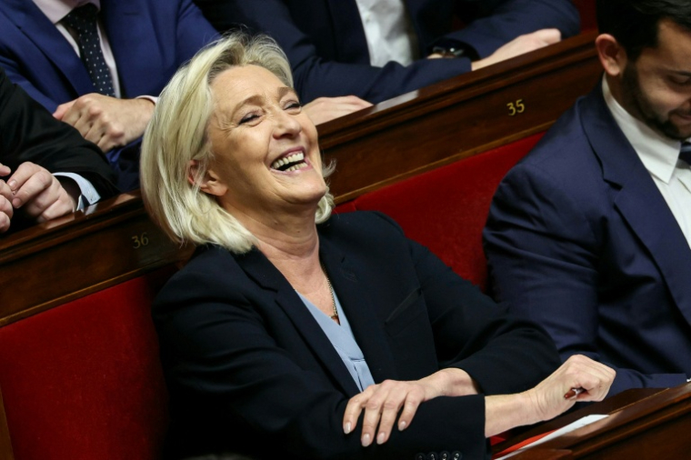 La présidente du groupe RN Marine Le Pen à l'Assemblée nationale, le 23 décembre 2025 à Paris ( AFP / Thomas SAMSON )