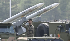 Un militaire chinois à Pékin, le 3 septembre 2025. ( AFP / PEDRO PARDO )