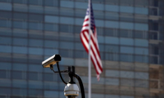 Caméras de surveillance devant l'ambassade américaine à Pékin