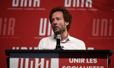 Boris Vallaud, à Montfort-en-Chalosse, le 6 avril 2025 ( AFP / GAIZKA IROZ )