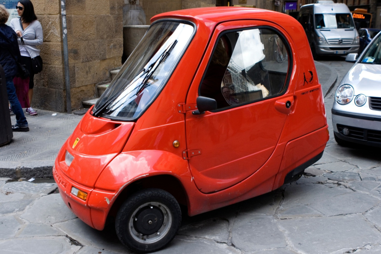 Ce que vous devez savoir avant d’acheter une voiture sans permis (Crédits photo : Shutterstock)