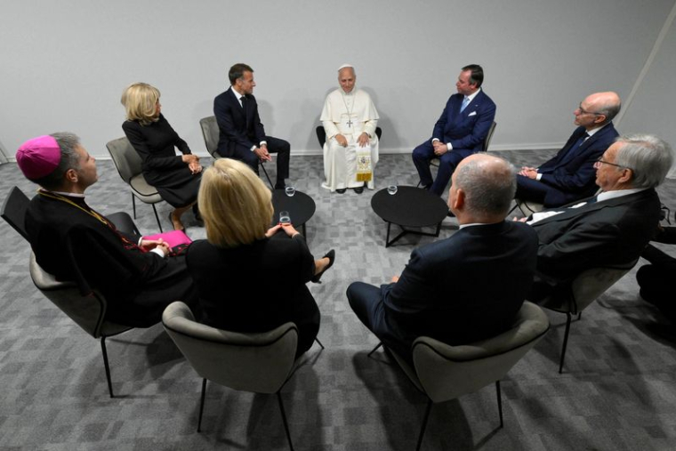 Le pape Léon se rend en France