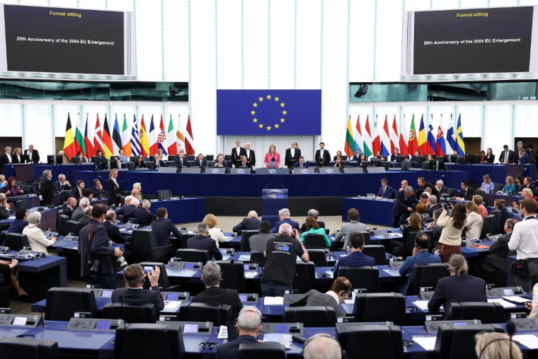 ( AFP / FREDERICK FLORIN )