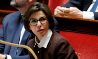 La ministre française de la Culture, Rachida Dati, assiste à une séance de questions au gouvernement à l'Assemblée nationale, à Paris, le 10 juin 2025 ( AFP / GEOFFROY VAN DER HASSELT )