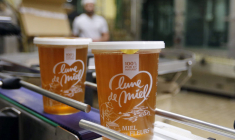 FAMILLE MICHAUD APICULTEURS, PREMIER PRODUCTEUR MONDIAL DE MIEL