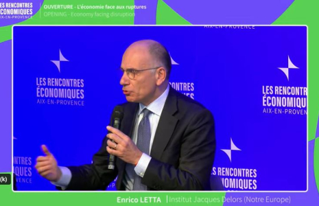 Réconcilier politiques et économistes.