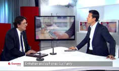 "Un enfant qui nait aujourd'hui vivra une centaine d'années, peut-être jusqu'à 120-130 ans", selon Luc Ferry