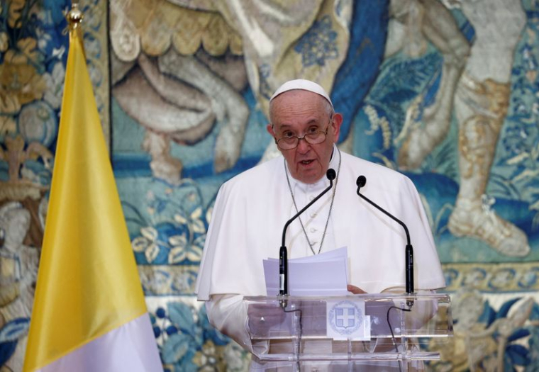 LE PAPE FRANÇOIS EN GRÈCE, OÙ IL VISITERA UN CAMP DE MIGRANTS À LESBOS