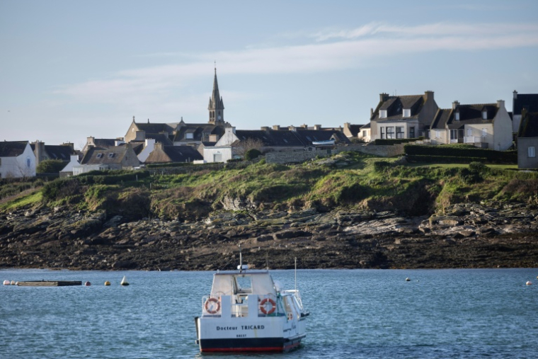 Vue d'une partie de l'île de Molène, dans le Finistère, le 3 février 2026 ( AFP / Fred TANNEAU )