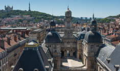 Le marché immobilier reprend doucement à Lyon avec une légère hausse de la demande en un an. (Illustration) (CETIAT / Pixabay)