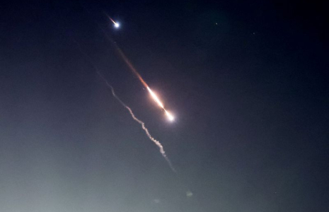 Des objets visibles dans le ciel de Jérusalem après l'attaque iranienne
