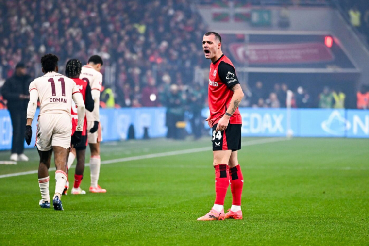 Granit Xhaka pousse pour un retour en Premier League