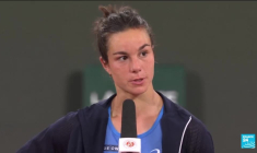 Cinquante ans après la “Bataille des sexes”, l’ombre de l’inégalité plane encore sur le court