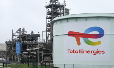 ( AFP / DENIS CHARLET )