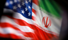 Illustration des drapeaux américain et iranien