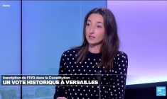 Inscription de l'IVG dans la Constitution : "Une victoire pour E. Macron"