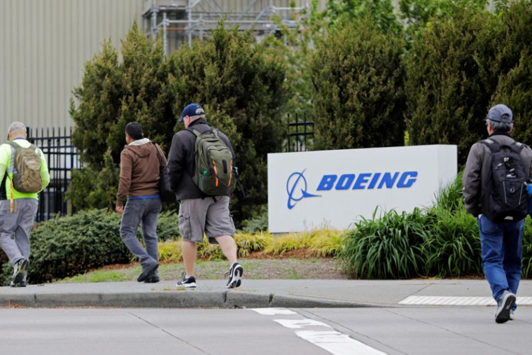 BOEING PRÉVOIT DE RÉDUIRE LA PRODUCTION DU 787 DREAMLINER
