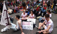 CLIMAT: EXTINCTION REBELLION BLOQUE LE TOWER BRIDGE