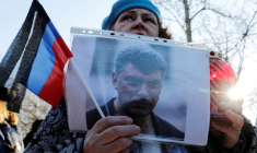 RUSSIE: COMMÉMORATION POUR L'ANNIVERSAIRE DE LA MORT DE L'OPPOSANT NEMTSOV