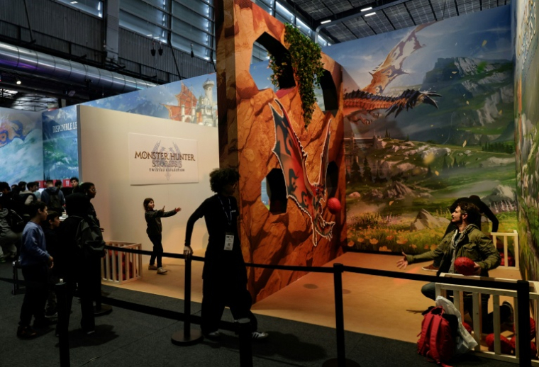 Dans les allées de la Paris Games Week, le 30 octobre 2025 ( AFP / STEPHANE DE SAKUTIN )
