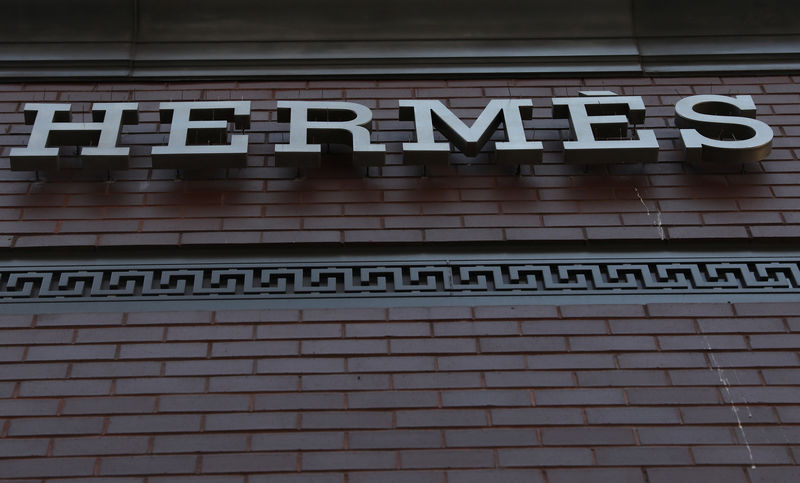 HERMÈS ACCÉLÈRE LA CADENCE AU DEUXIÈME TRIMESTRE, PORTÉ PAR LA CHINE