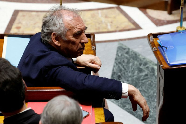 Le Premier ministre français François Bayrou assiste à la séance des questions au gouvernement à l'Assemblée nationale à Paris, France