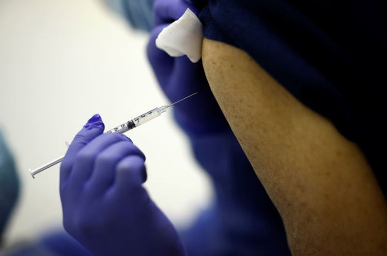 CORONAVIRUS: LA FRANCE VISE 3,5 MILLIONS DE VACCINATIONS DE PLUS CETTE SEMAINE