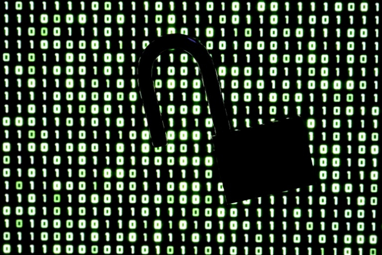 L'IA a découvert des failles de sécurité critiques dans PHP, un langage de programmation qui fait tourner la plupart des sites web dans le monde, ce qui a entraîné des mises hors-ligne massives pour chercher des correctifs de sécurité ( AFP / Kirill KUDRYAVTSEV )