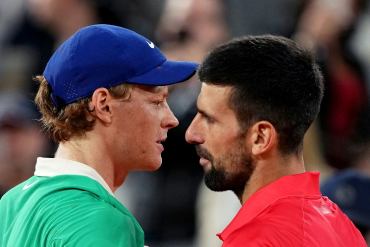 Jannik Sinner, vainqueur de Novak Djokovic, en demi-finales de Roland-Garros, le 6 juin 2025 ( AFP / Dimitar DILKOFF )