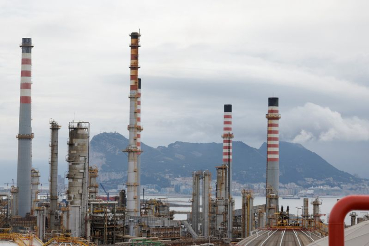 Une usine d'hydrogène vert au Cepsa Energy Park à San Roque, en Espagne