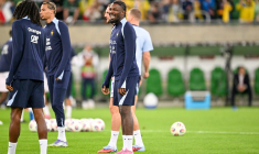 Les Bleus avec Marcus Thuram titulaire en ailier contre l'Islande