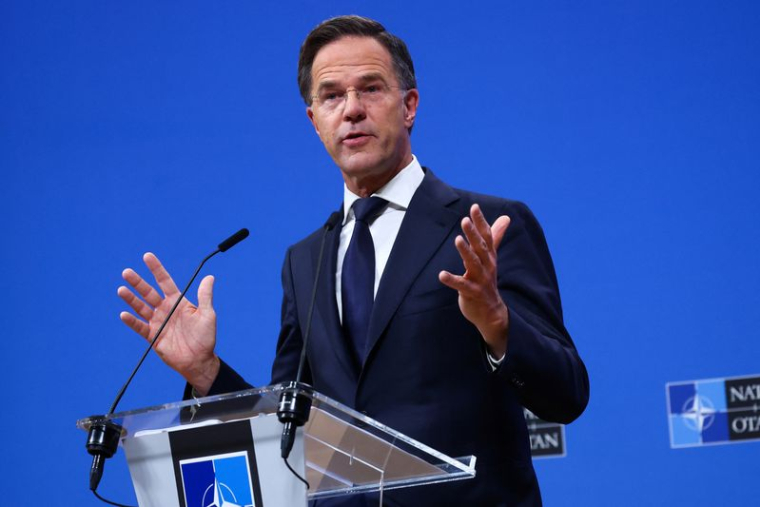 Mark Rutte donne une conférence de presse au siège de l'Alliance à Bruxelles