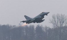 Un avion de combat Eurofighter Typhoon de l'armée de l'air allemande à Malbork en Pologne