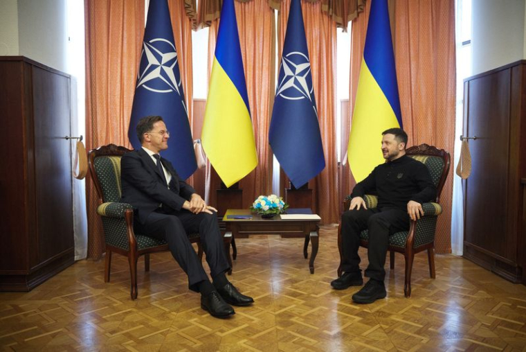 Mark Rutte et Volodimir Zelensky participent à une réunion à Odessa