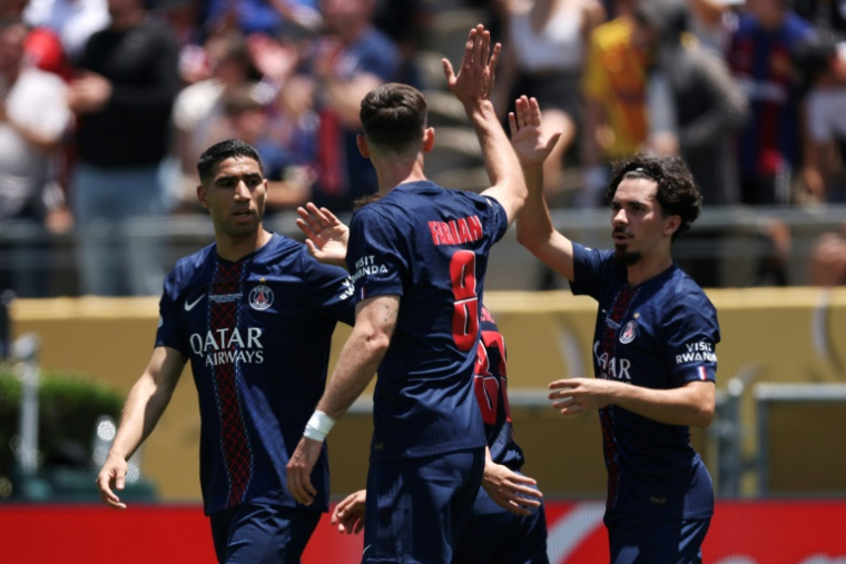Les joueurs du PSG célèbrent l'ouverture du score contre l'Atletico Madrid signée Fabian Ruiz en Coupe du monde des clubs, le 15 juin 2025 au Rose Bowl de Pasadena ( GEetty / Harry How )