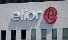 Photo d'archives du logo d'Elior à son siège à Paris