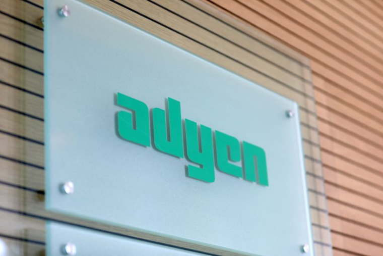 Photo d'archives du logo Adyen à Amsterdam, aux Pays-Bas