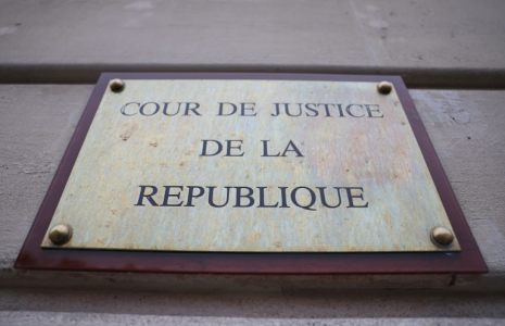 Un non-lieu doit être prononcé lundi à l'encontre de trois ex-membres du gouvernement, dont Edouard Philippe, dans l'enquête menée à la Cour de justice de la République (CJR) sur la gestion du Covid-19 ( AFP / Thomas SAMSON )