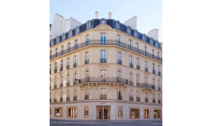 Après deux ans et demi de travaux, la maison Dior a inauguré le 6 mars un temple du luxe de plus de 10.000 mètres carrés au 30 avenue Montaigne crédit photo : Capture d’écran @diormaison