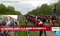 Funérailles d'Elizabeth II : le cortège funéraire arrive au château de Windsor