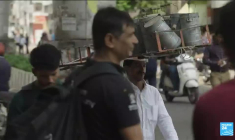 En Inde, les dabbawalas ou le plus vieux système de livraison de repas au monde