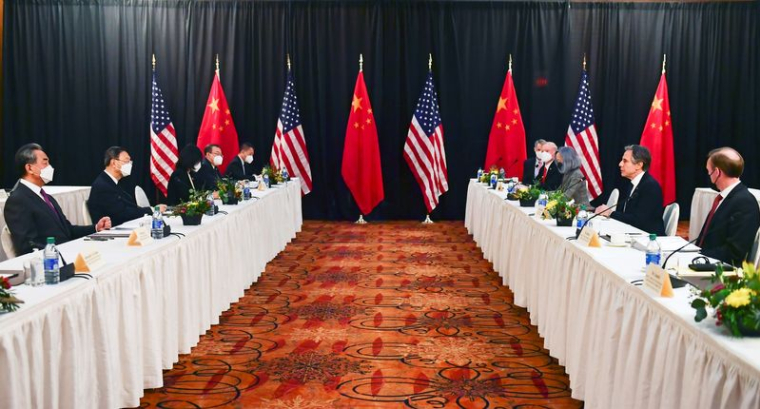 USA/CHINE: PREMIÈRE RÉUNION TENDUE EN ALASKA