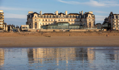 Vacances d'été, le point sur la taxe de séjouriStock-wjarek