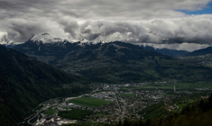 La vallée de l'Arve à Passy, le 24 avril 2025 en Haute-Savoie ( AFP / JEAN-PHILIPPE KSIAZEK )