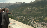 JO-2030: Bayrou visite le Fort des Trois Têtes à Briançon