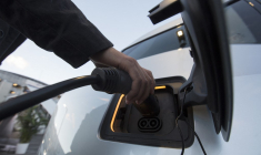 ( AFP / DAVID MCNEW )