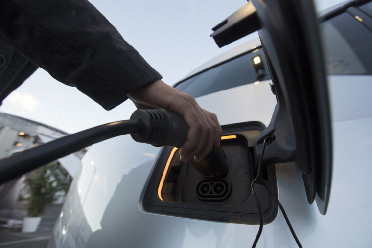 ( AFP / DAVID MCNEW )